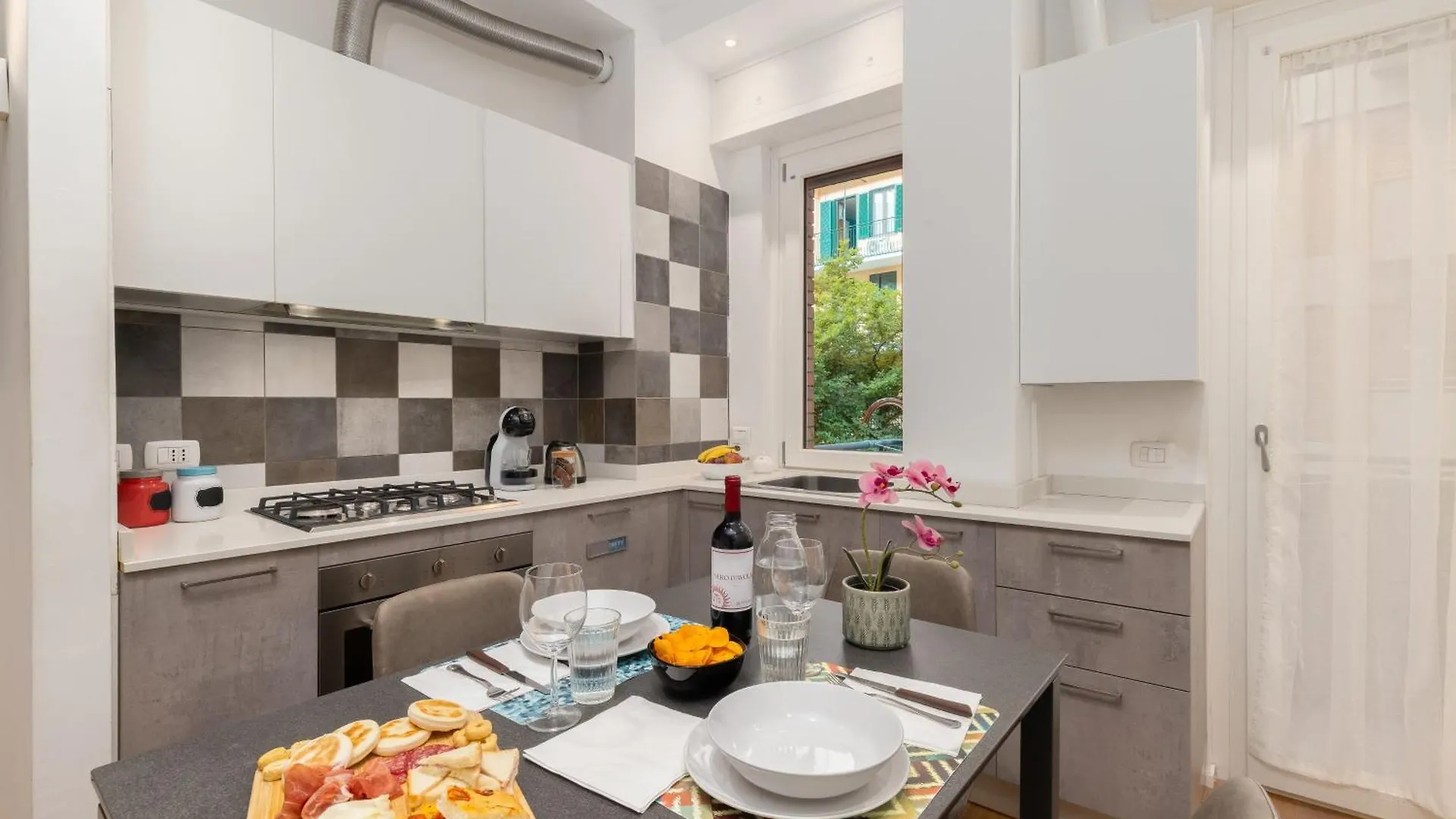 Apartamento Luxury Melzo 8 - Porta Venezia Milán Italia