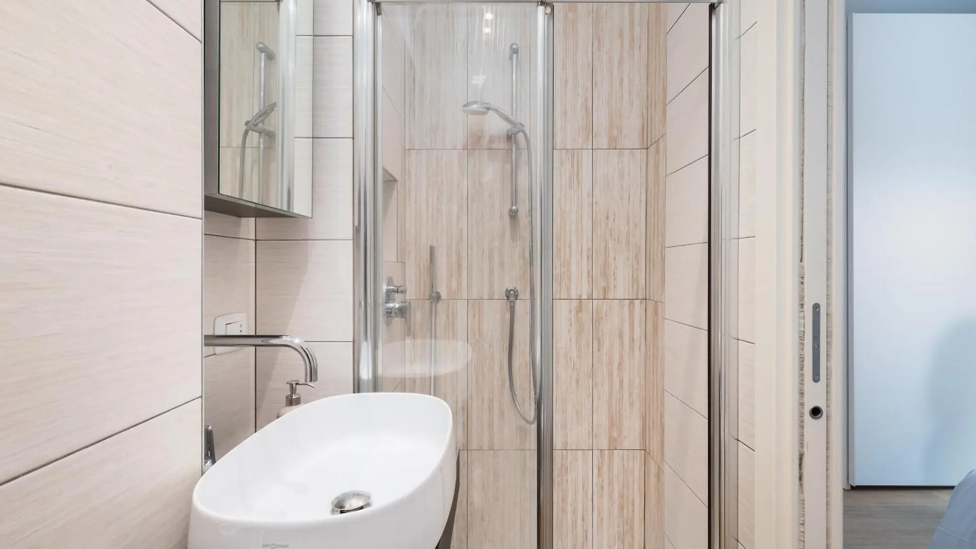 Luxury Melzo 8 - Porta Venezia Apartman Milánó Olaszország